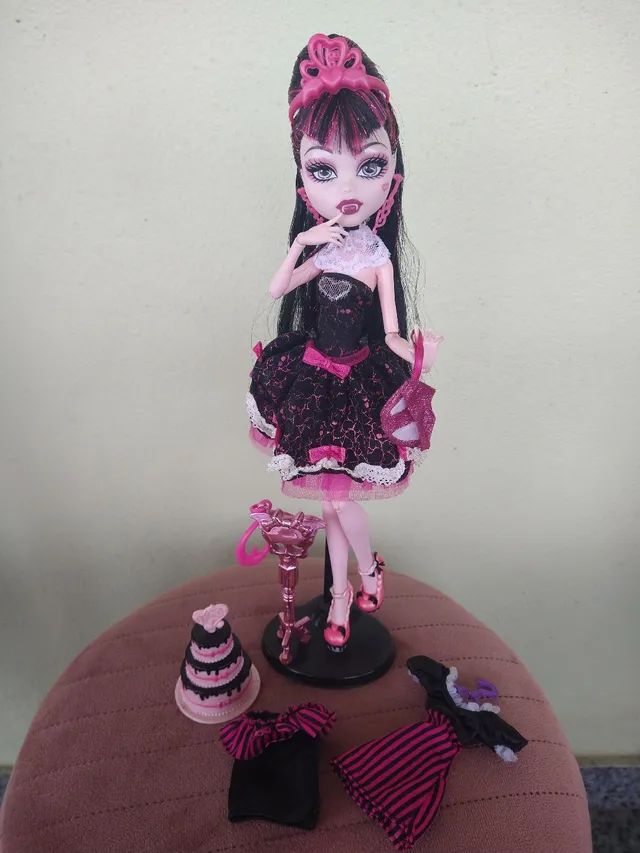 Boneca monster high draculaura