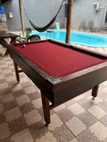 Mesa de sinuca e bola de bilhar com textura de veludo número 1 a