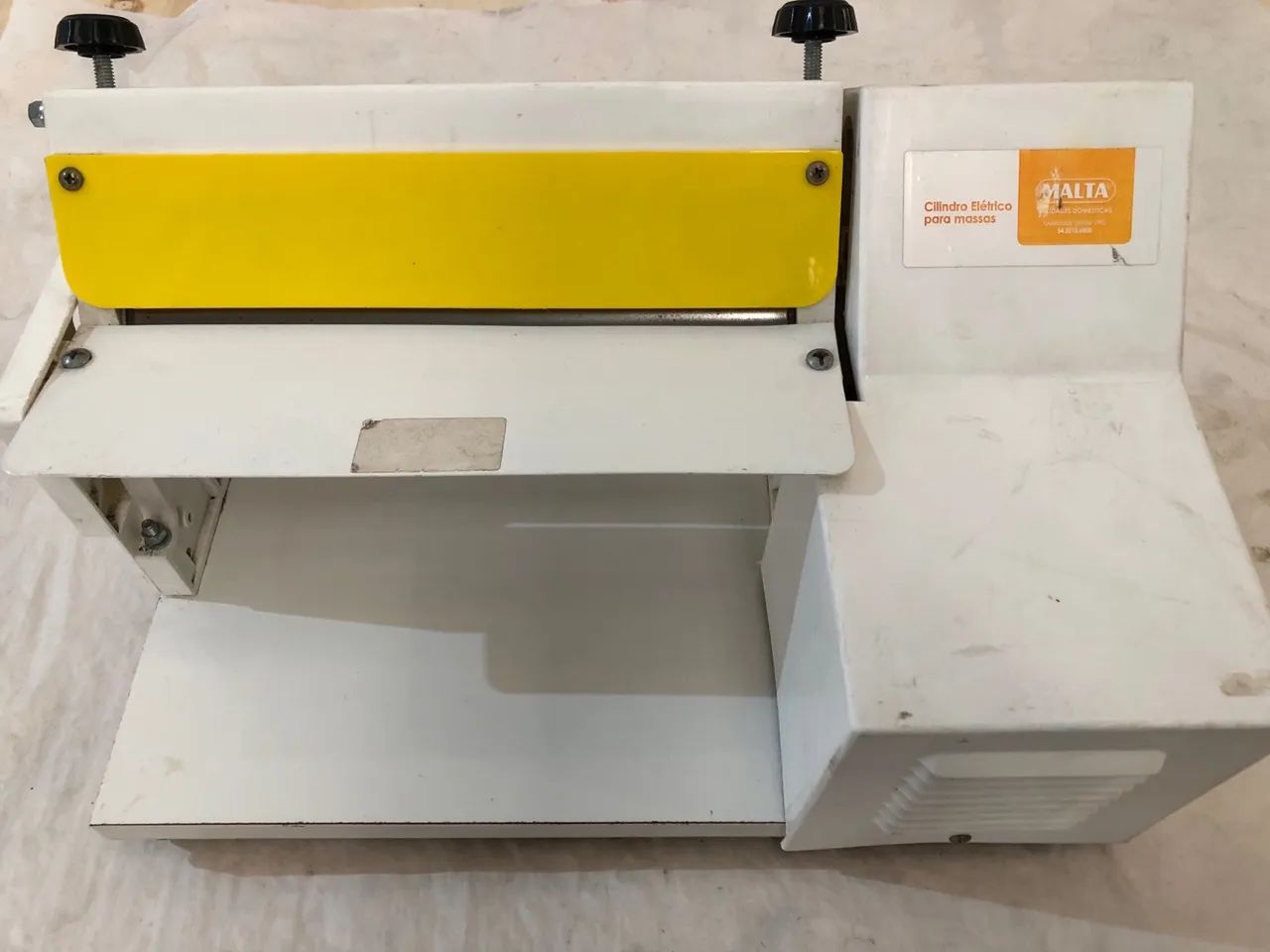 Cilindro Elétrico Branco 28 cm  Malta BIVOLT  - Foto 2