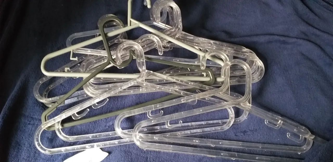 Cabides 2 reais CADA  - Foto 4