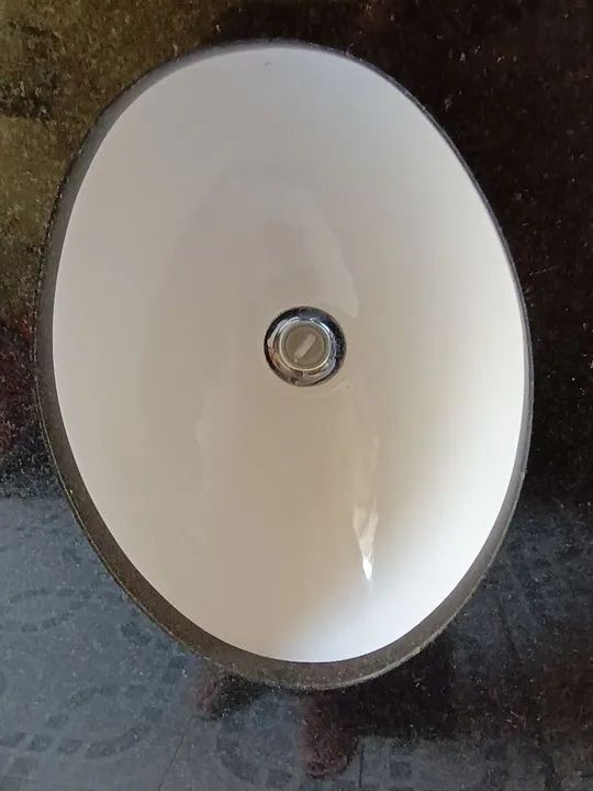 Pia Granito preto 1,54x0,54cm semi nova com cuba.  - Foto 4