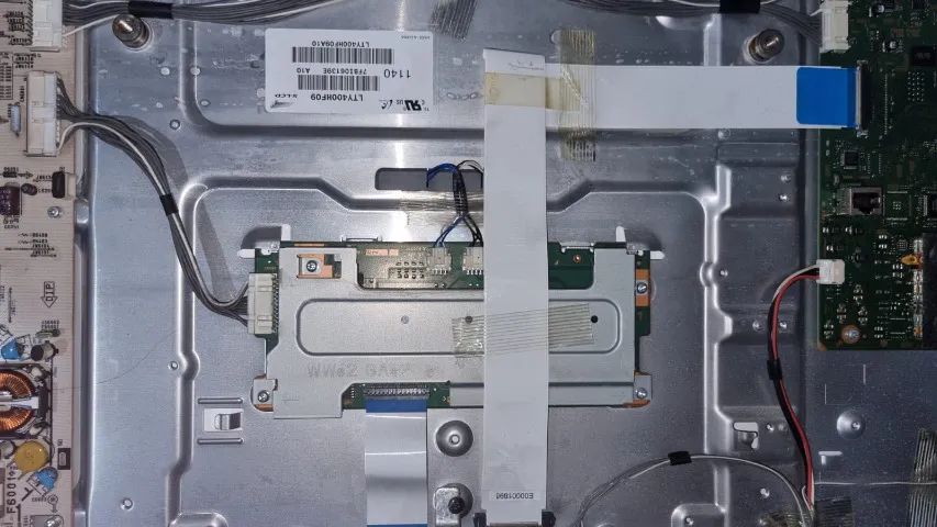 TV SONY KDL-40EX725 ( peças ) - Foto 4