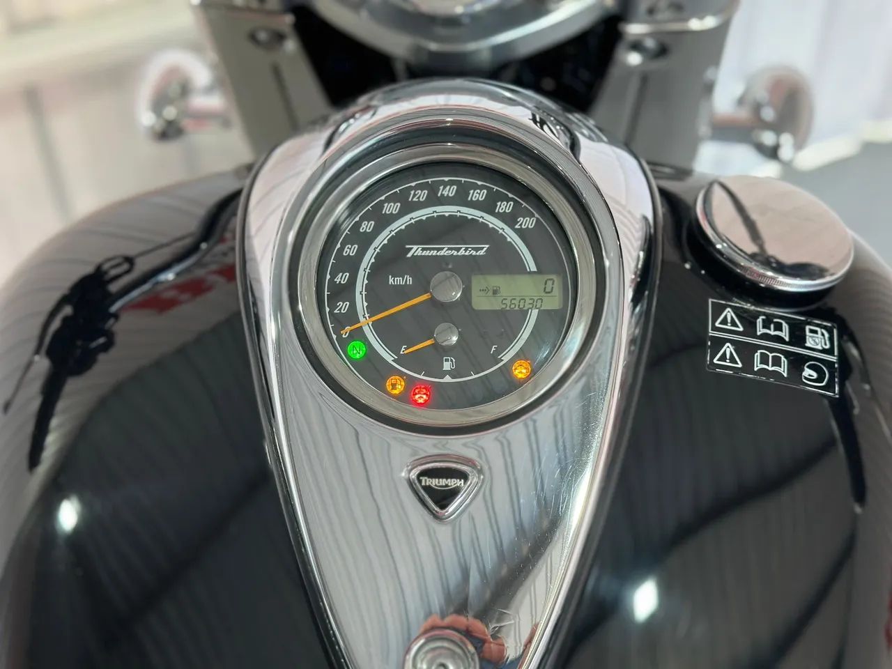 THUNDERBIRD 1700 COMMANDER ABS PRETA 2015/2015 - Foto 3