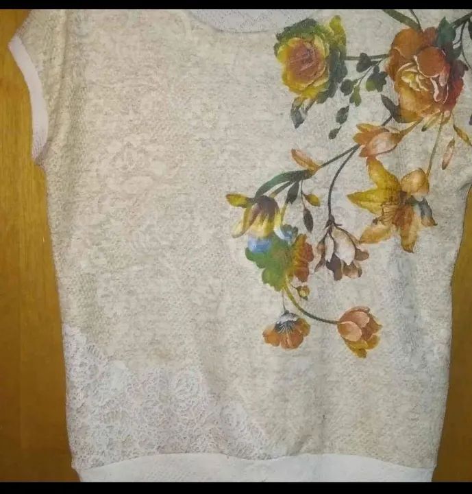 Blusas M (2)$15 APROVEITE  - Foto 2