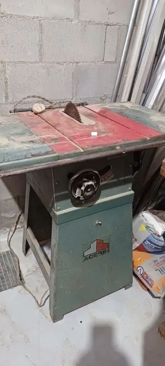 Serra de bancada Acerb 781