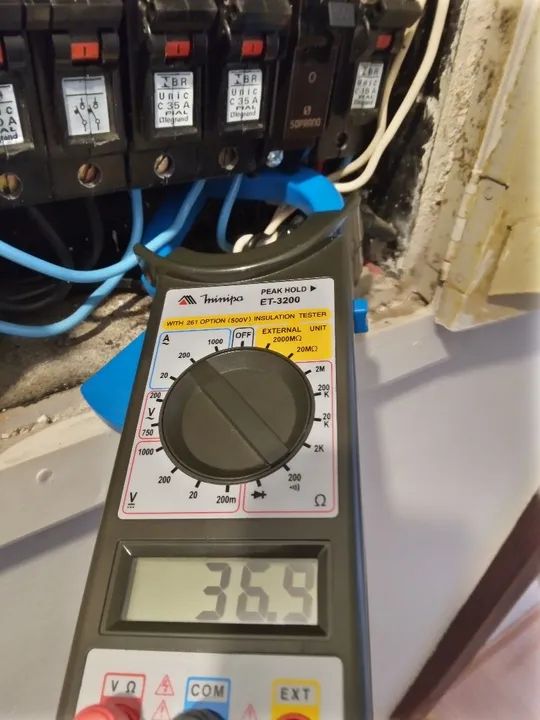 Eletricista e  encanador, instalação e manutenção - Foto 4