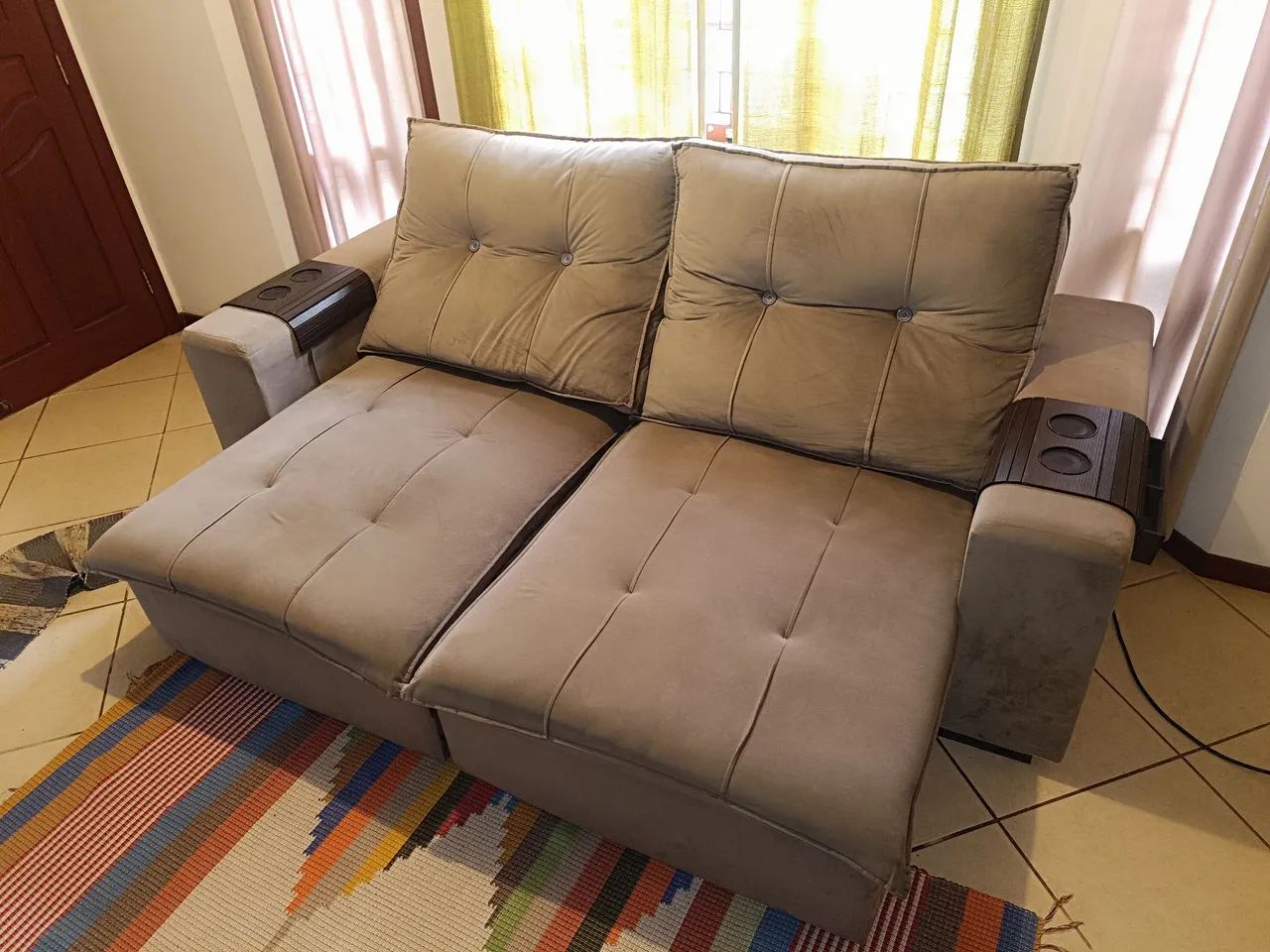 Sofá  retratil - Foto 2