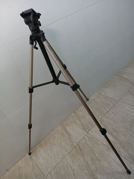VCT-850RM SONY Tripé p/vídeo câmera japones 3 alturas