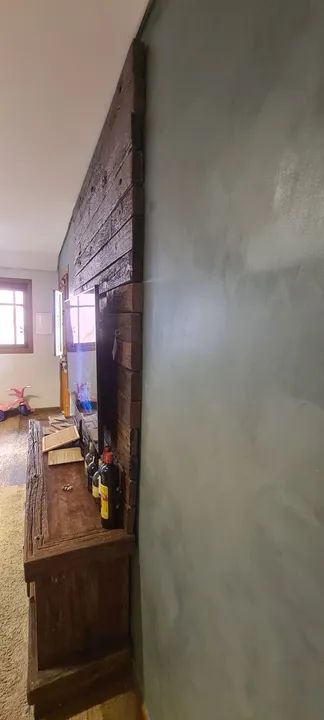 Rack e painel de madeira maciça de demolição  - Foto 3