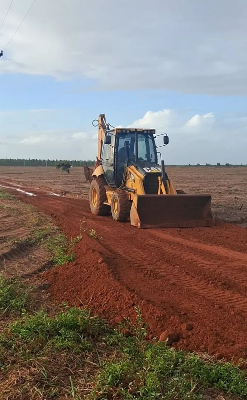 Retroescavadeira CAT 416E - Trator com Pá Carregadeira - Foto 4