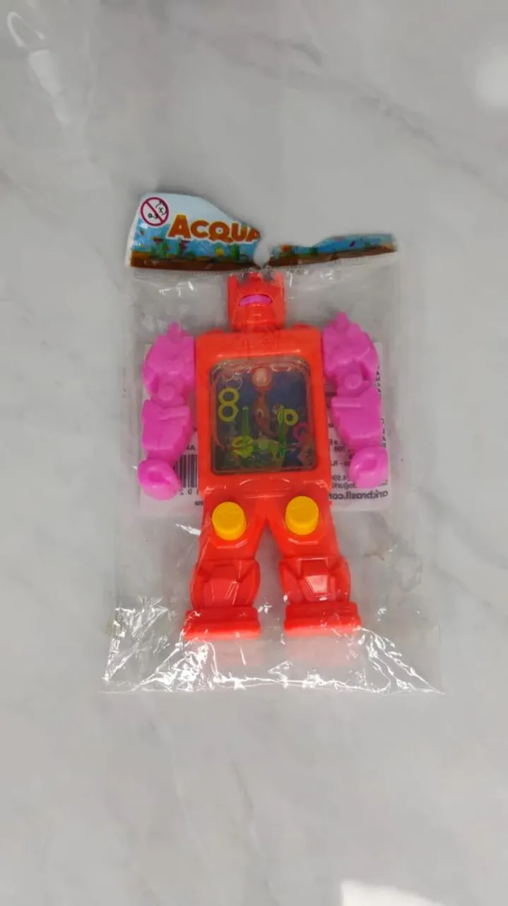 Brinquedo Acqua play tamanho: 5cm