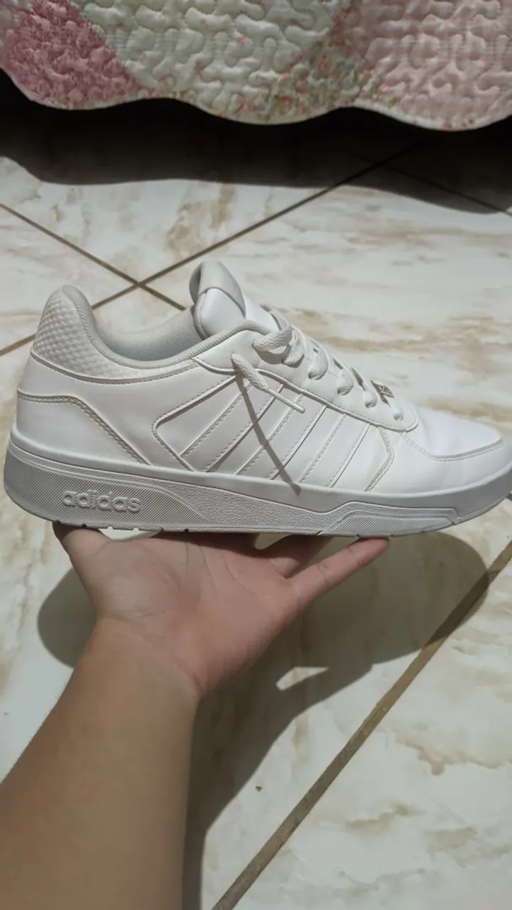 Tênis Adidas Branco