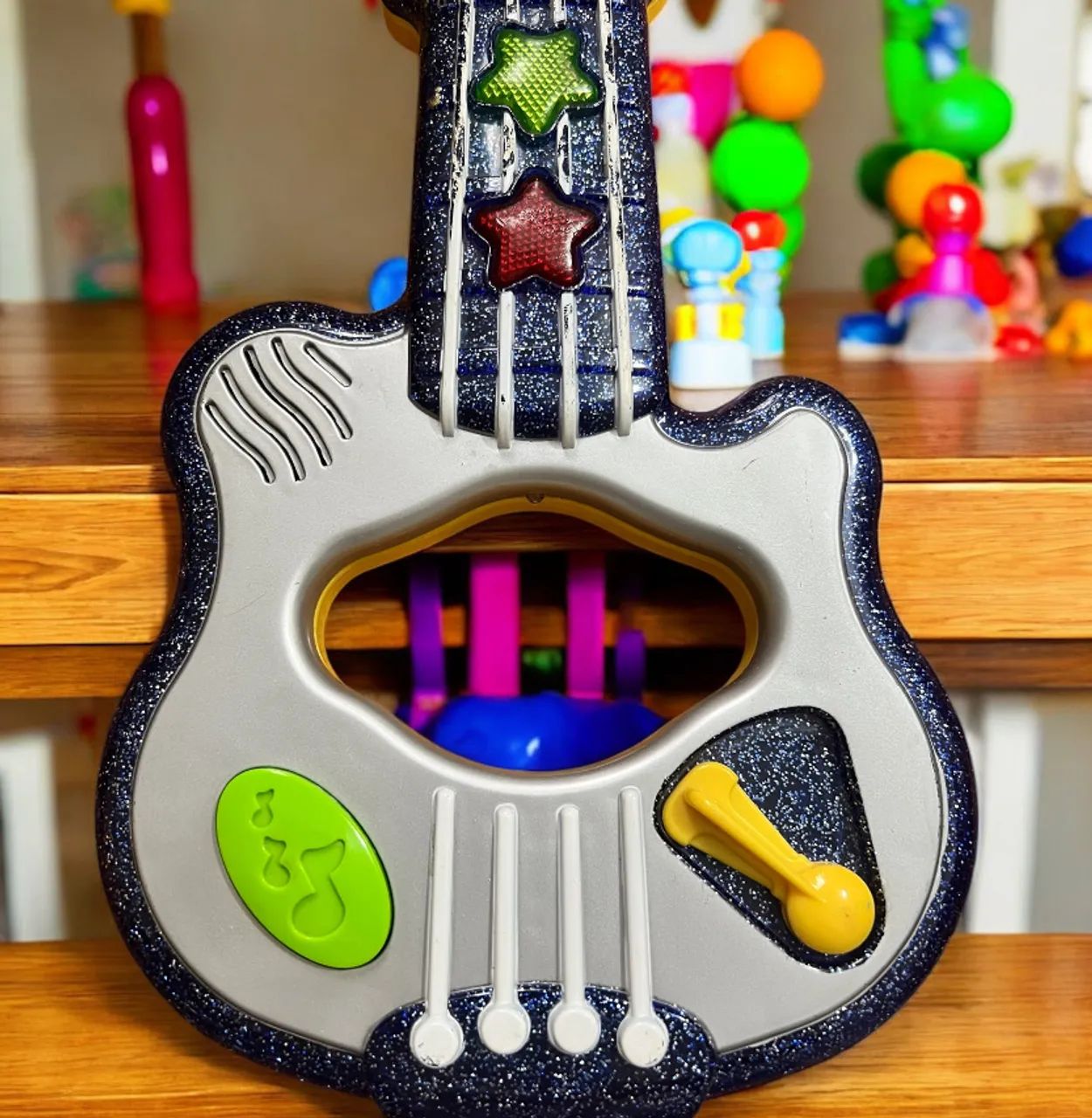 GUITARRA PLAYSKOOL HASBRO - Foto 3