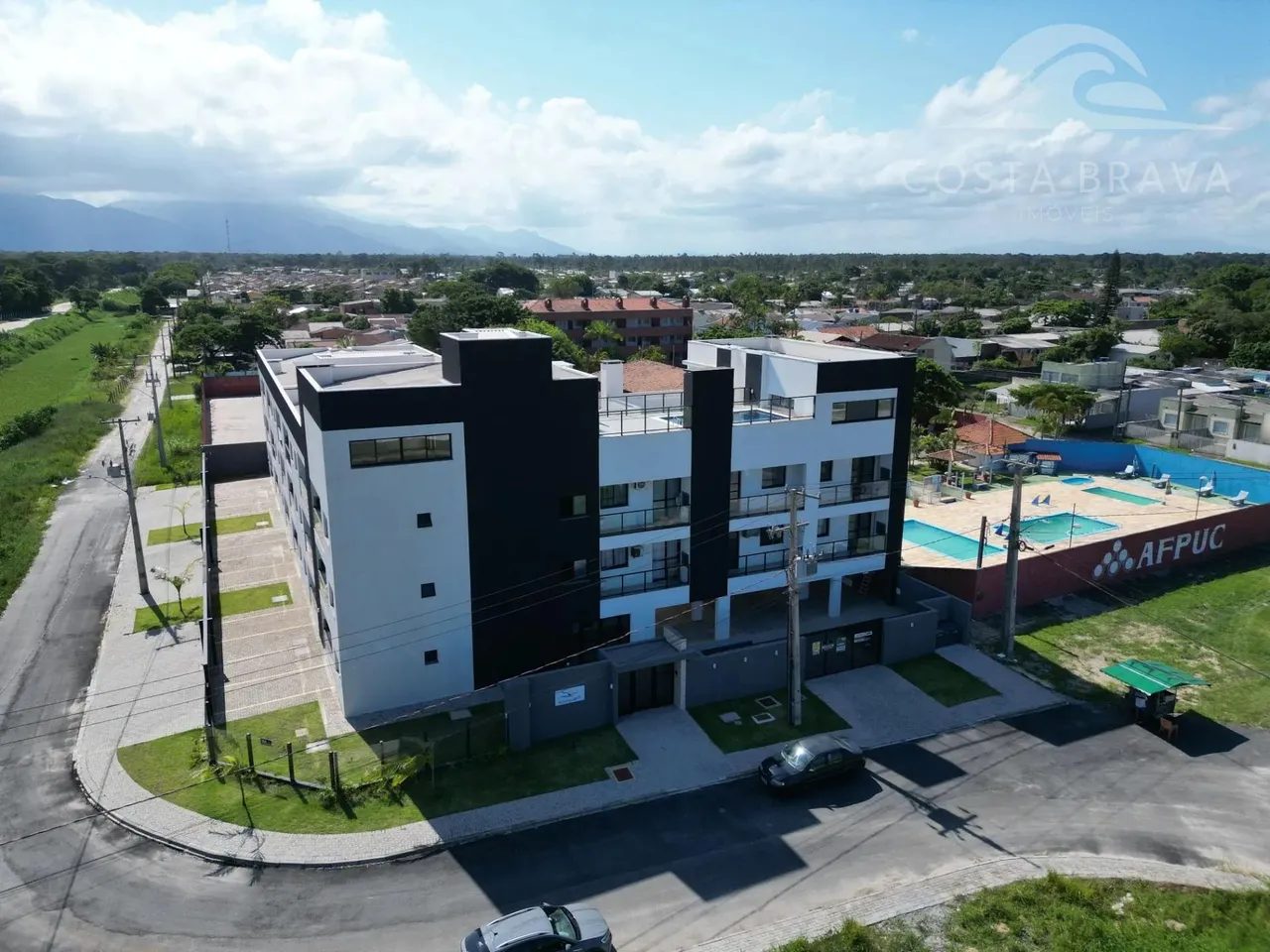 Apartamento: ótimo custo benefício perto da praia Albatroz!