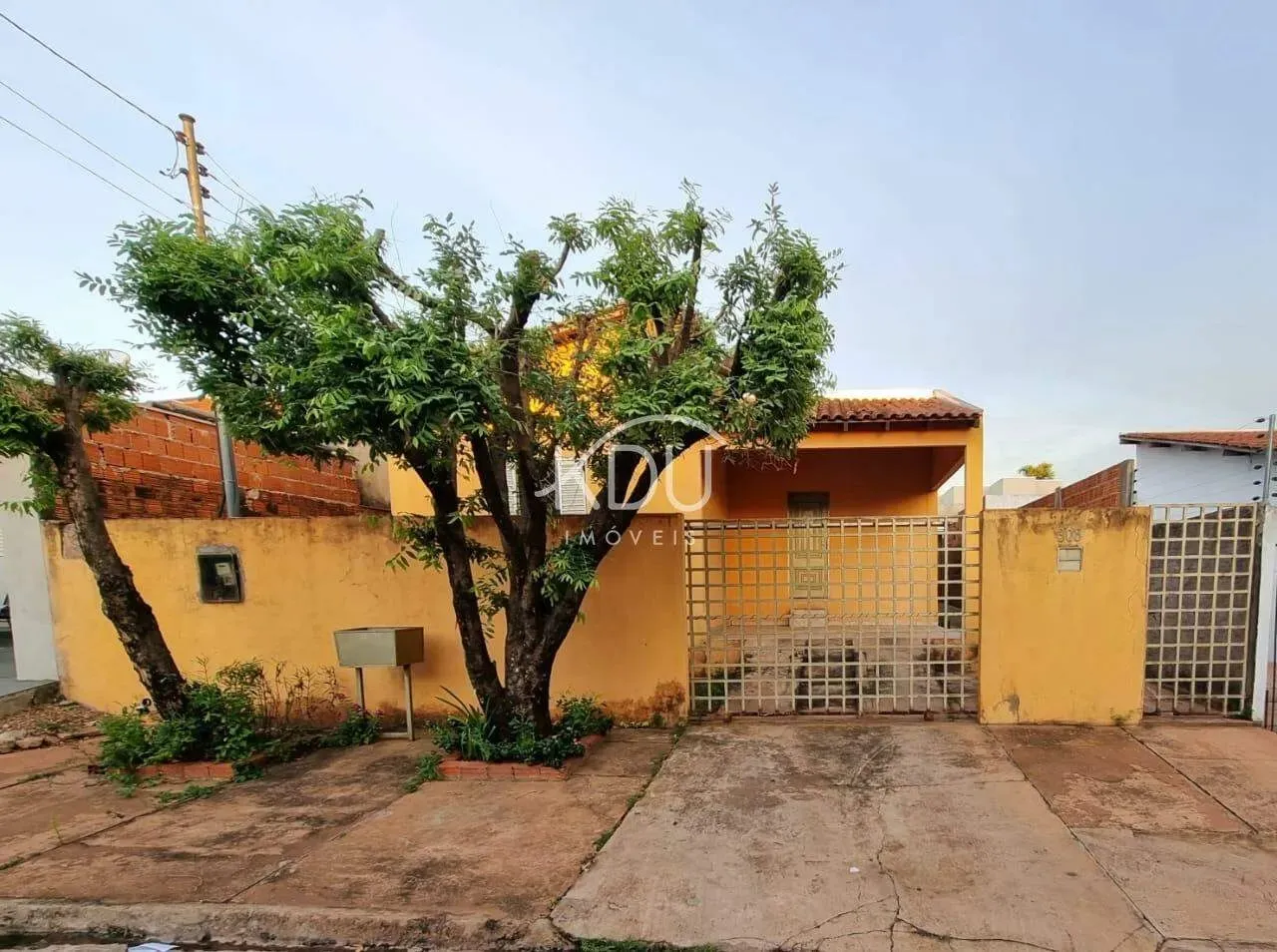 Casa à venda Jardim Residencial São José Rondonópolis 300.000,00