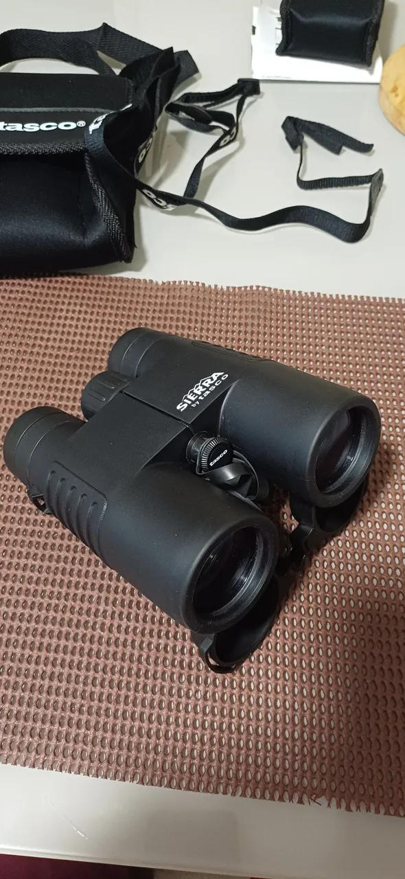 Binóculo Tasco Sierra 10x42mm