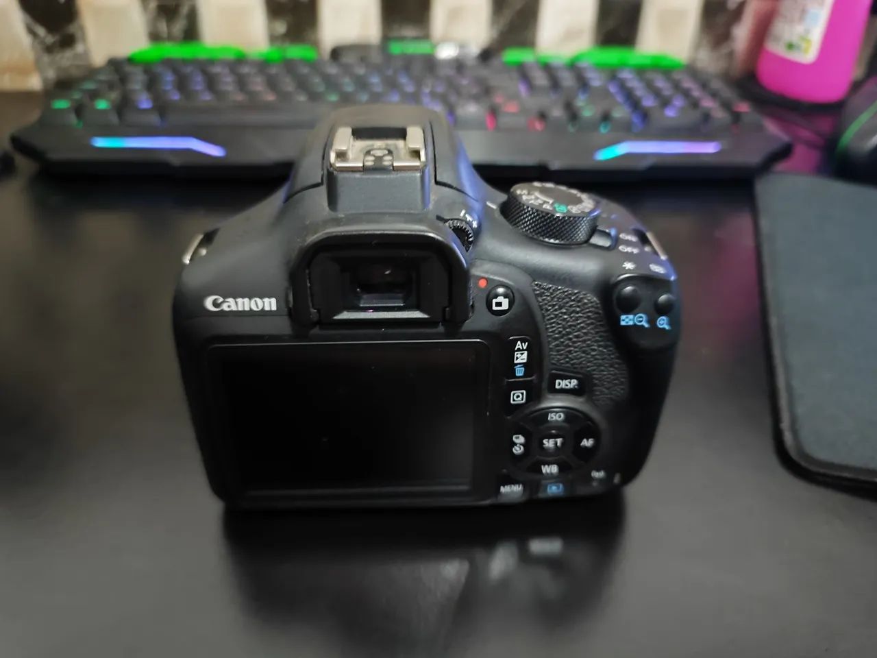 Câmera Canon EOS Rebel T6 + 18-55mm Usado - Foto 3