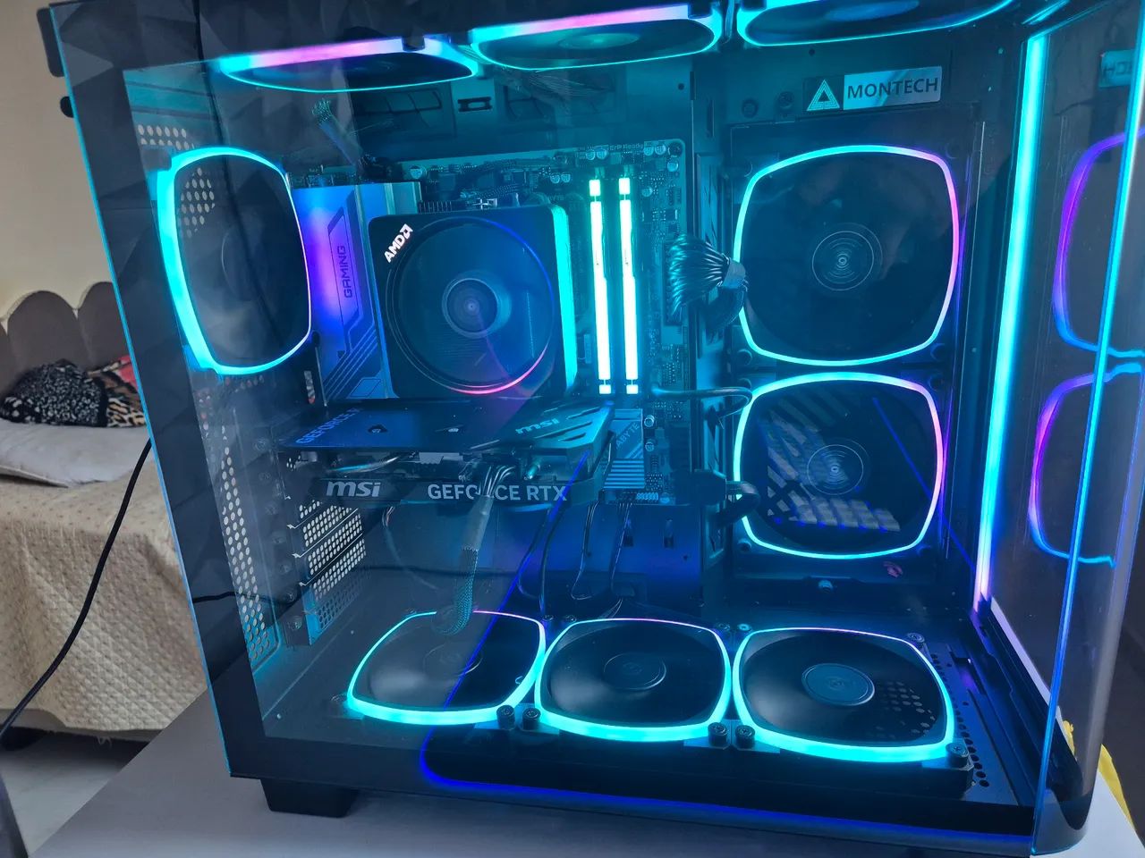 High-Performance Newly Built PC Gamer64842074126594123