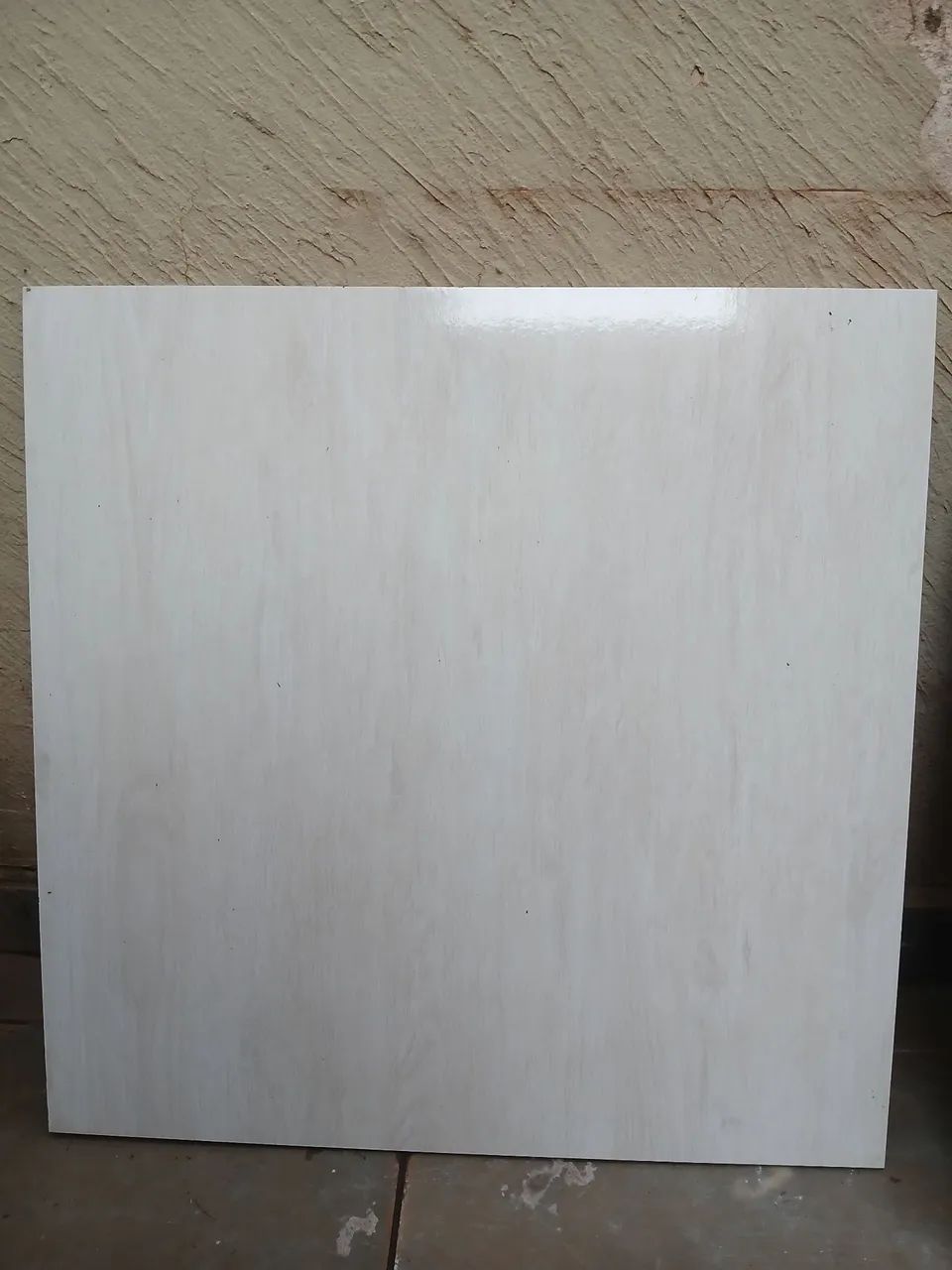 (12unid.) Peças Porcelanato Claro 0,55x0,55 - Foto 2