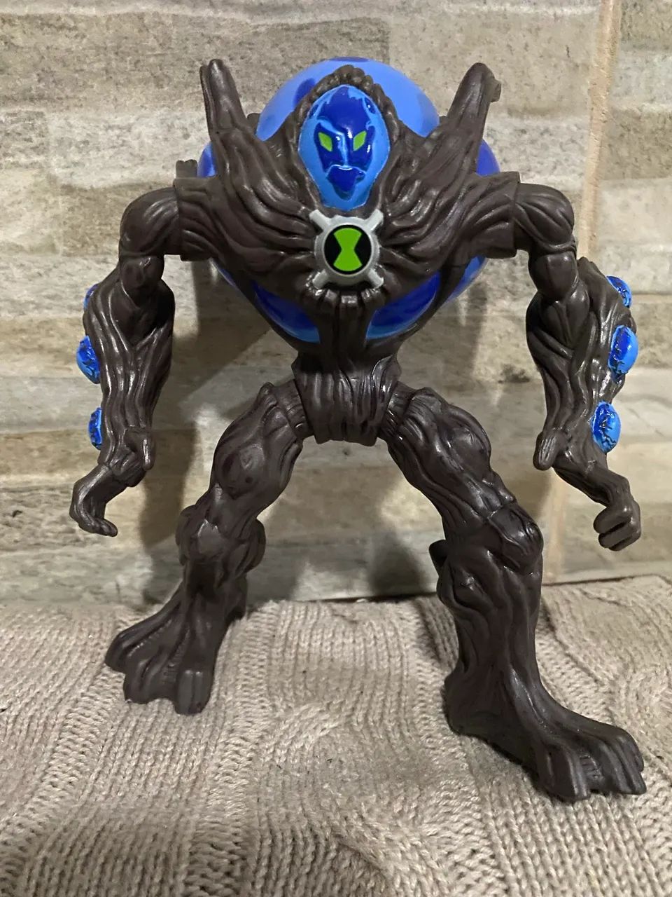 Boneco Ben 10 Ultimate Alien Hiperalien  - Foto 4