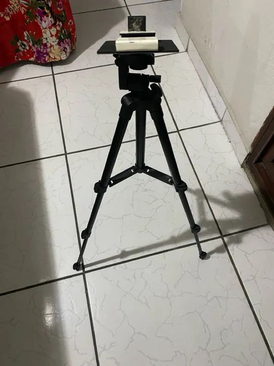 Projetor hy3000 com tripé  - Foto 5