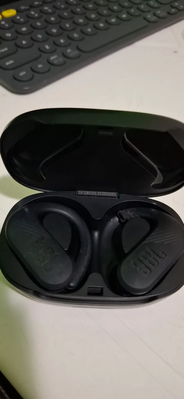 Fone de Ouvido JBL Endurance Peak 3