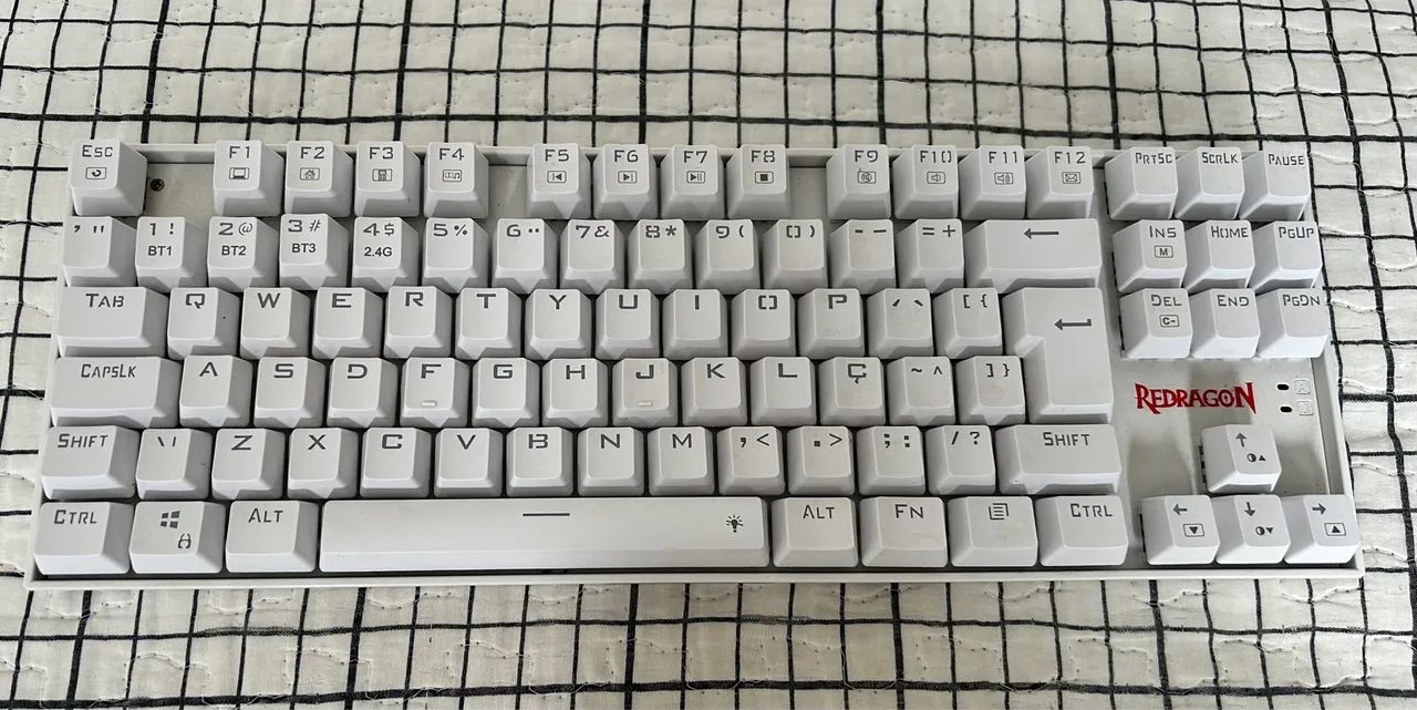 TECLADO MECÂNICO KUMARA PRO RGB WIRELESS E BLUETOOTH BRANCO - Foto 2