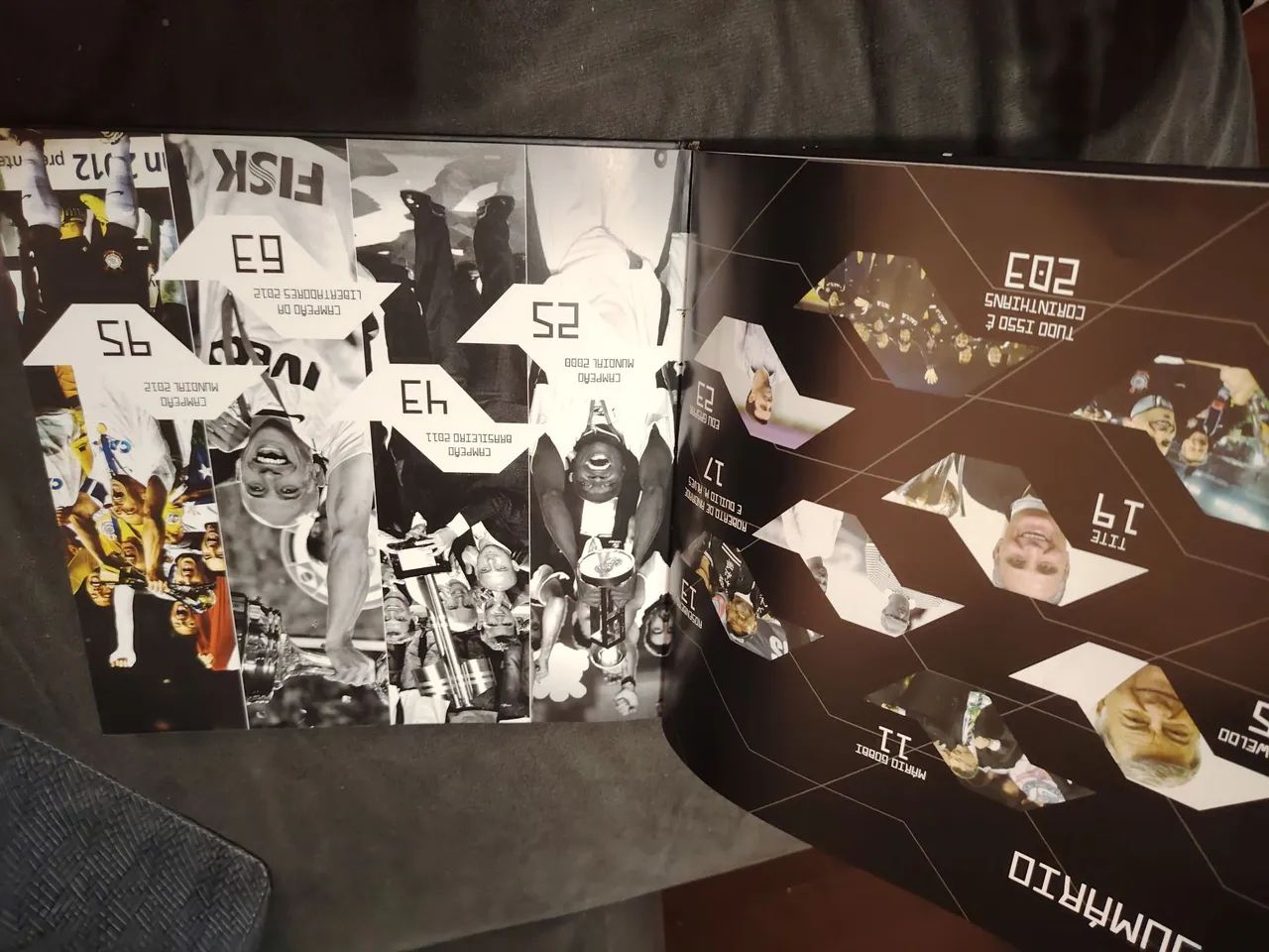 Livro Corinthians Bicampeão do Mundo - Foto 2