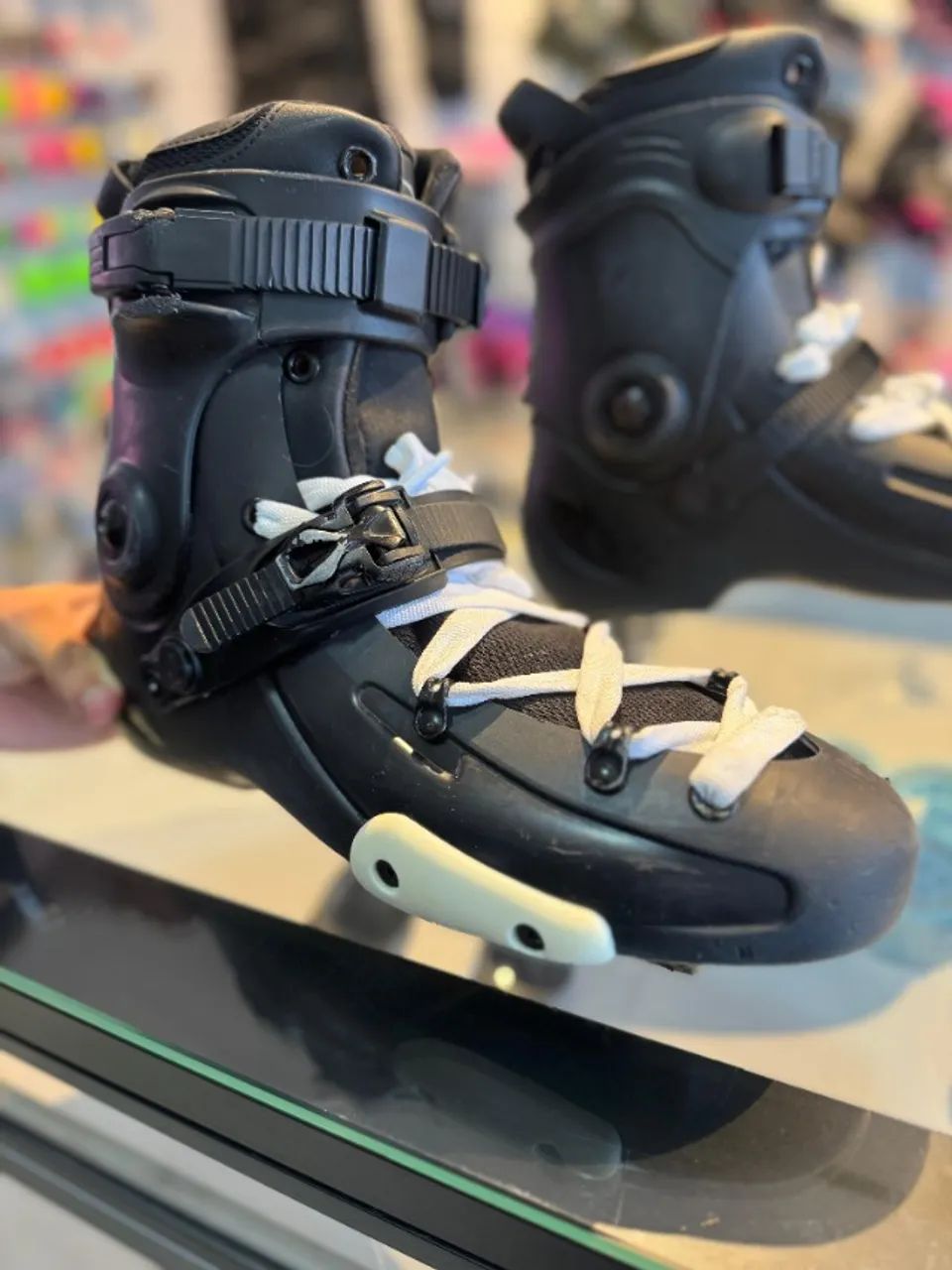 Patins FR3 Black 42br - Foto 4