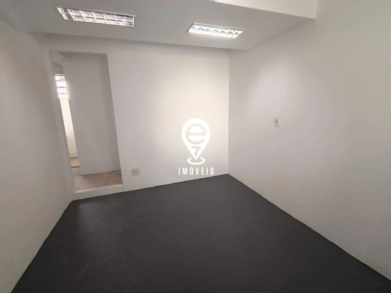 CONJUNTO COMERCIAL PARA LOCAÇÃO NA SAÚDE - Foto 2