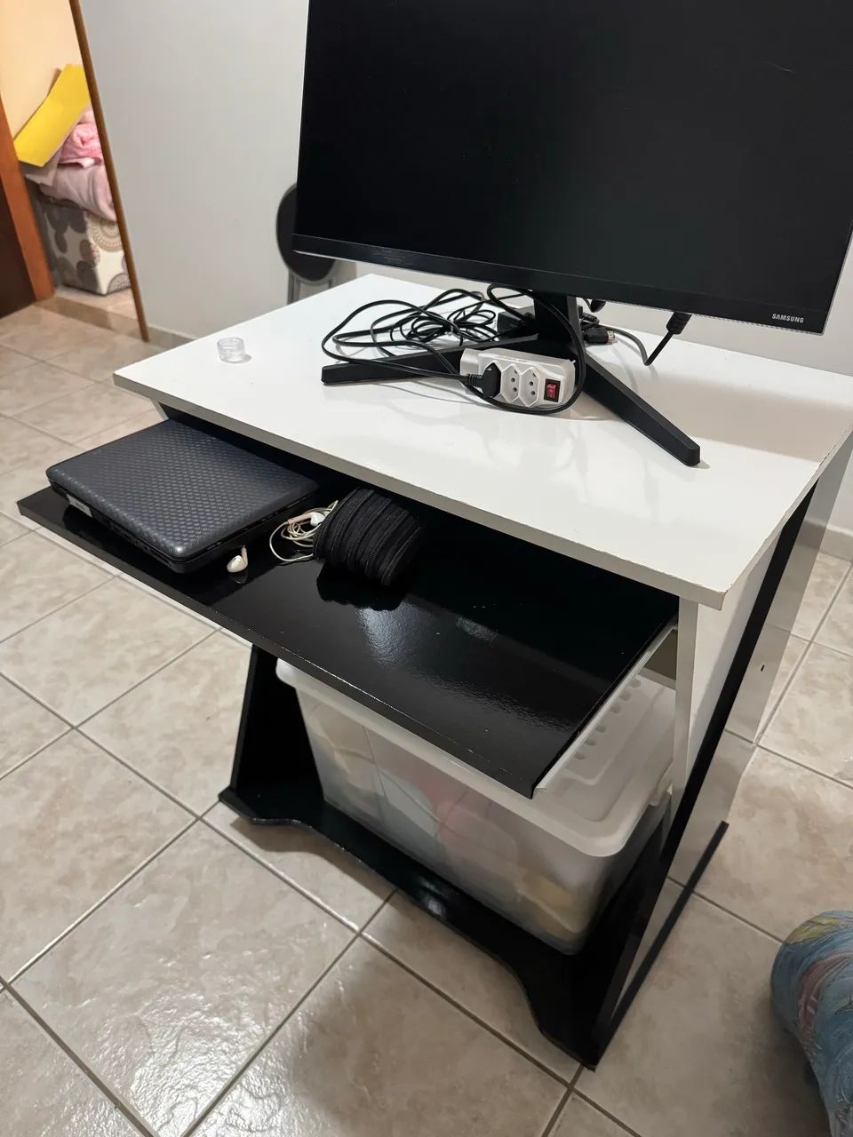Escrivaninha  - Foto 3