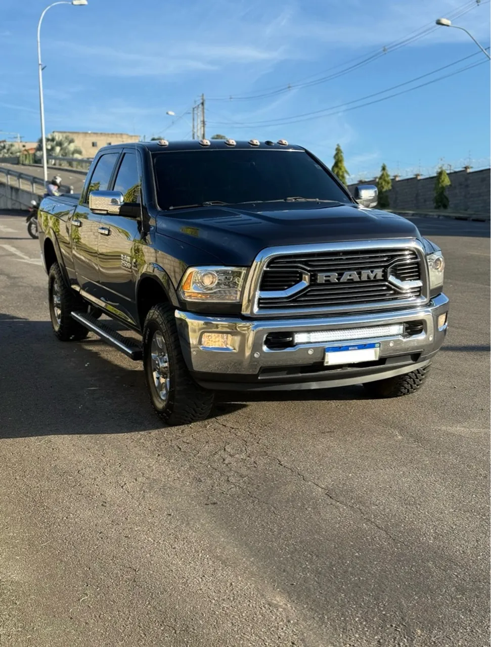 RAM 2500 Usados e Novos