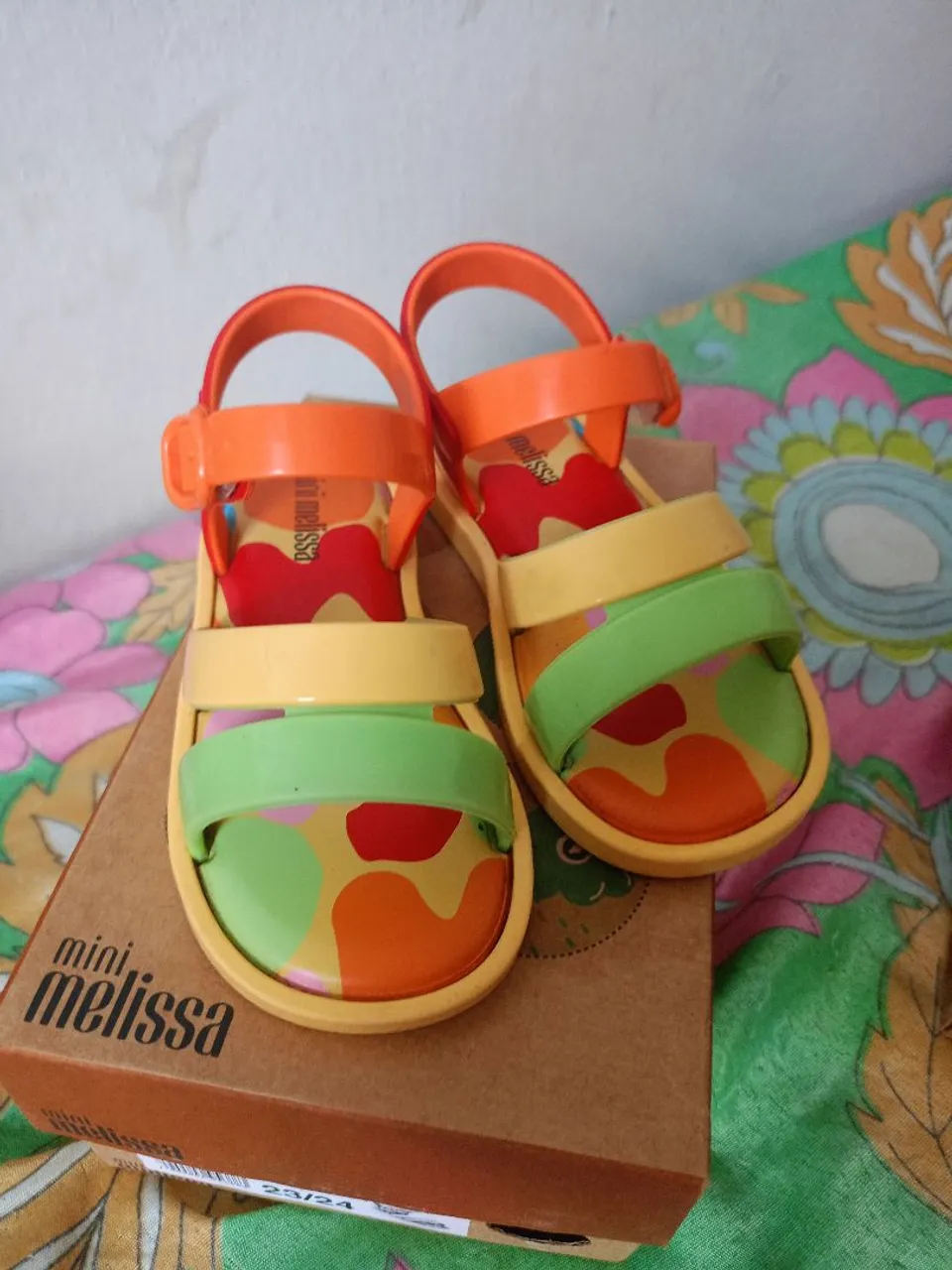 Sandália Mini Melissa Colorida