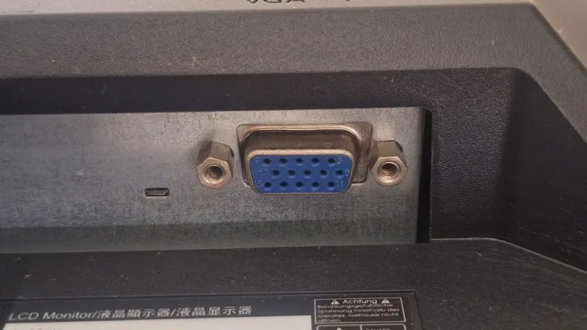 MONITOR LCD 18,5" ACER G185HV - VOLTAGEM: BIVOLT - Foto 3