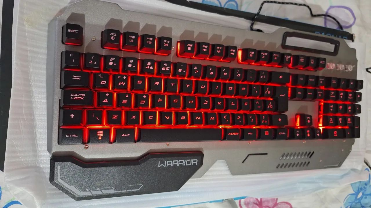 Teclado Gamer Warrior Ragnar TC222 - Foto 3
