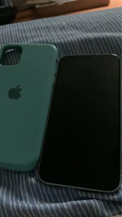 Capa para iPhone em Silicone Verde