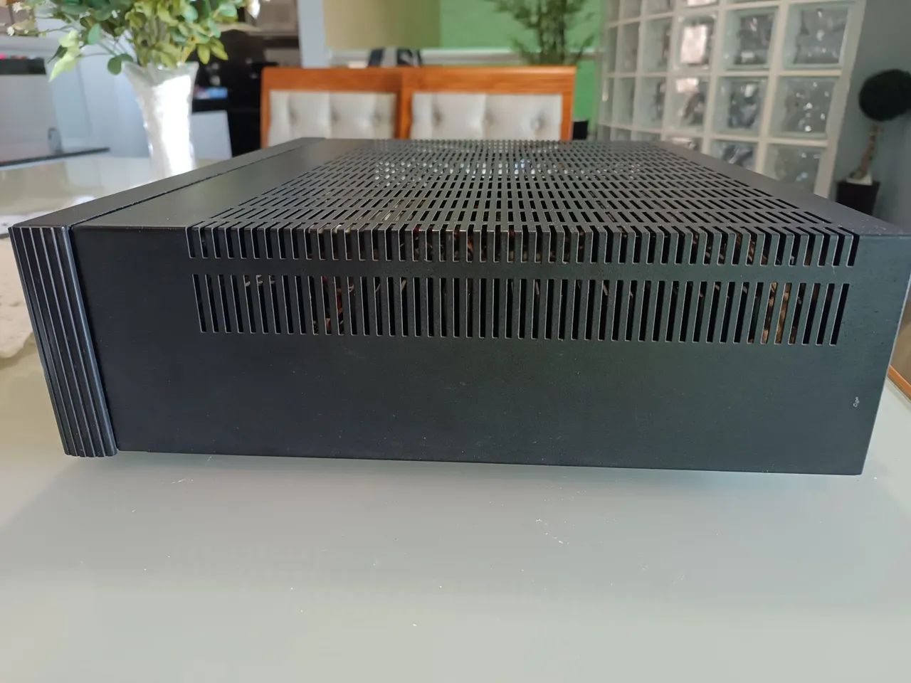 Amplificador Integrado Potência Rotel RB-956AX - Foto 5