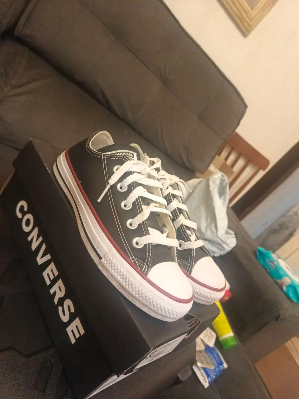 Vendo ALL star converse nunca usado pois não coube no meu pé ? o número é 33 e 34
