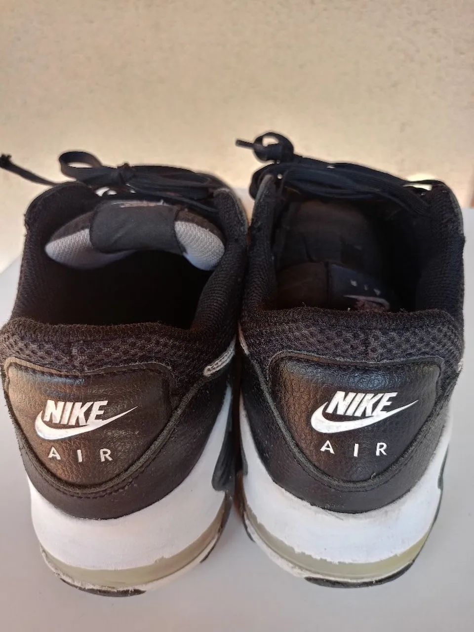 Tênis Nike Air Max couro