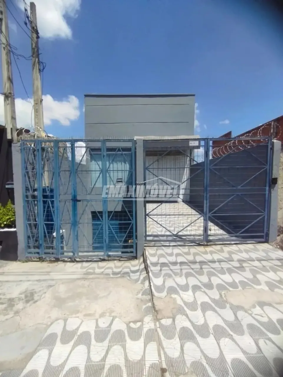 Galpão em Av. comercial para locação - Vila Barão