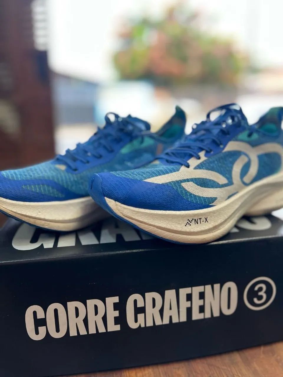 Corre com placa de grafeno