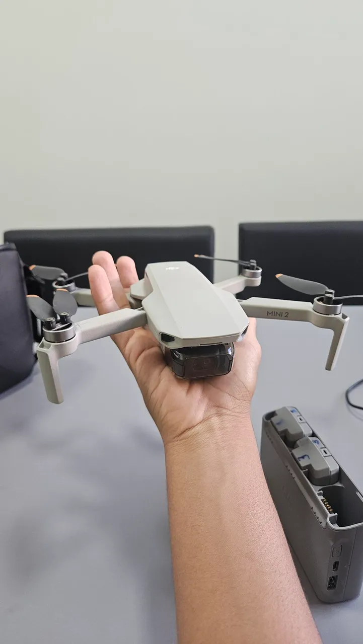 Mini Drone DJI Mini 2 - Compacto e Poderoso