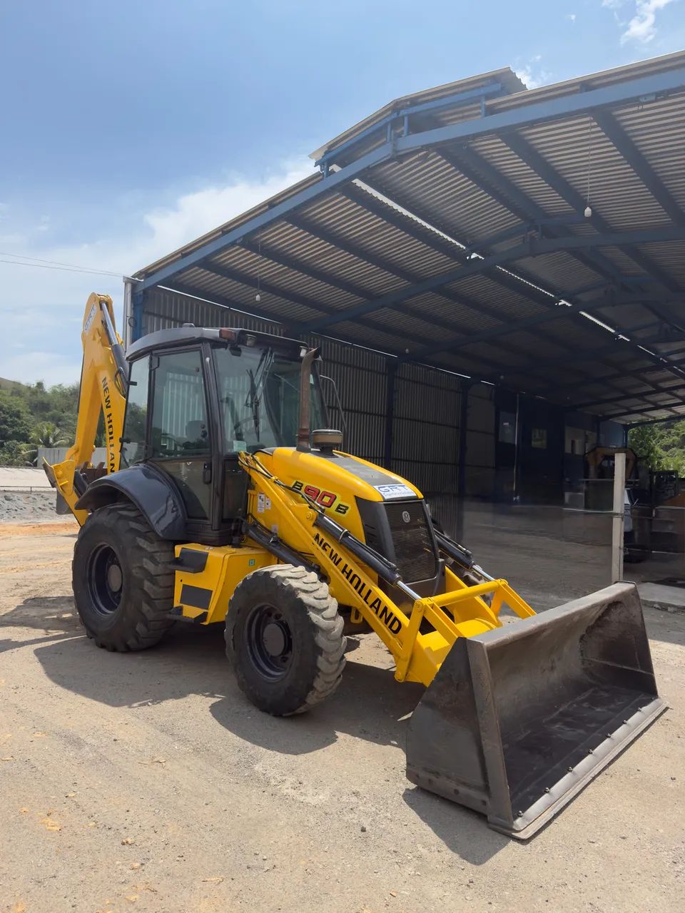 Retroescavadeira New Holland B90B - Foto 2