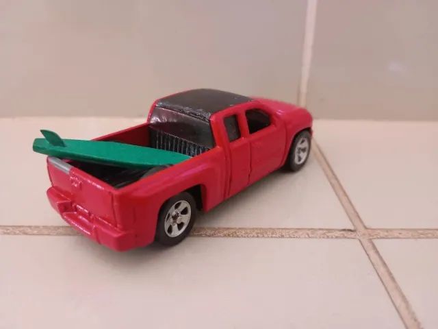 Miniatura chevrolet silverado hot wheels custom - Foto 4