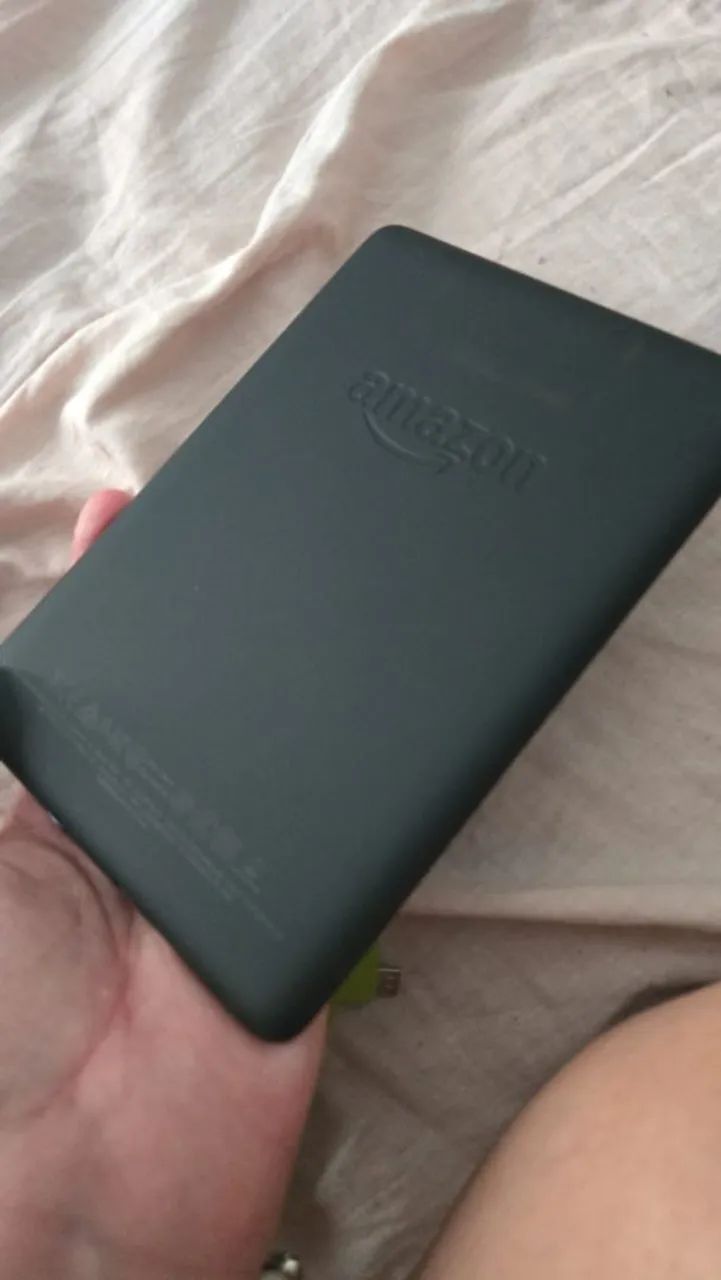 Kindle Paperwhite 8 GB - Tela de 6,8'', 10 º geração. - Foto 4
