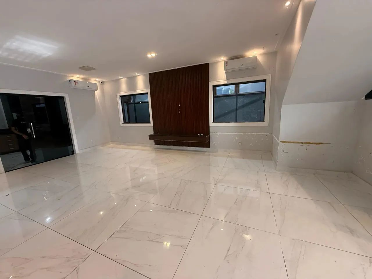 Eliane Franco vende casa no Cidade Jardim 1  1.590.000,00 (aceita financiamento) - Foto 2