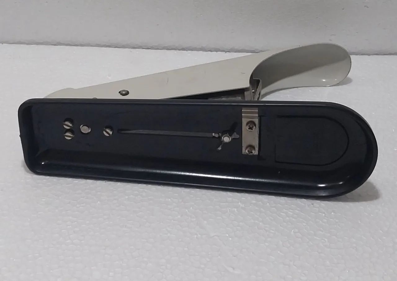 4 Grampeadores Antigos  - Foto 4