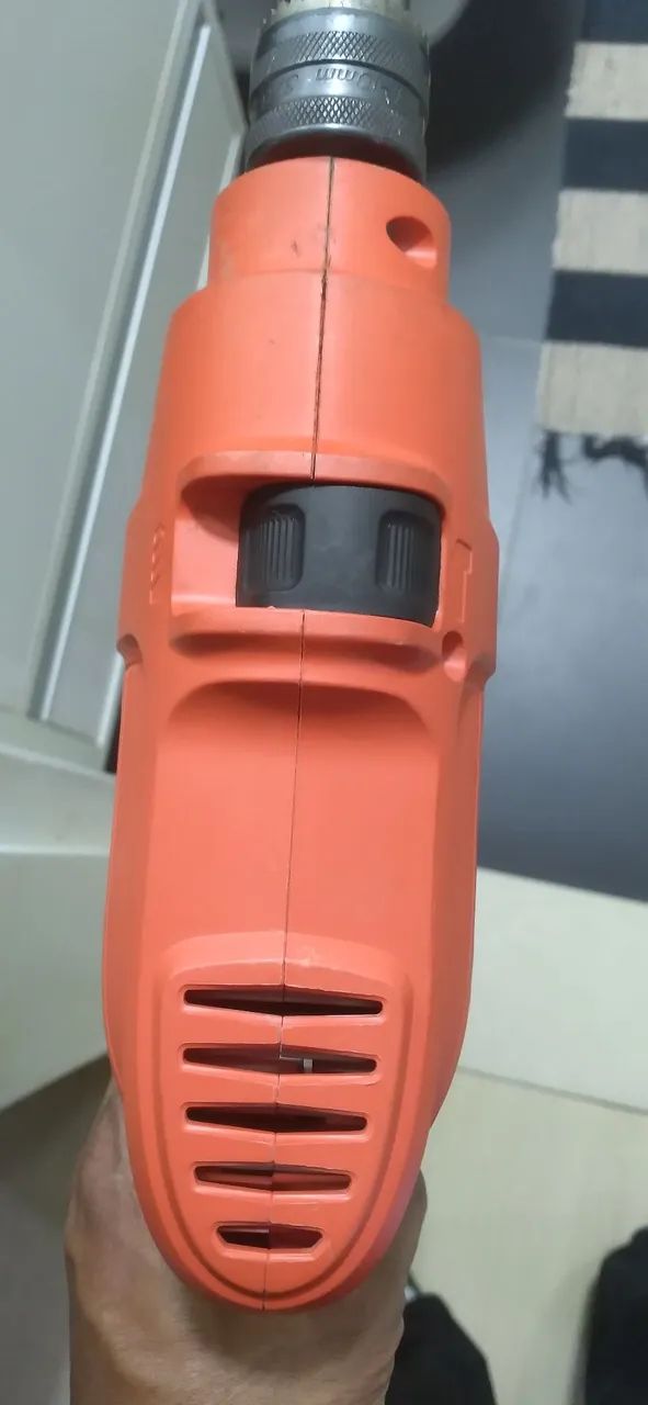 Furadeira Black & Deker 64706781209729123