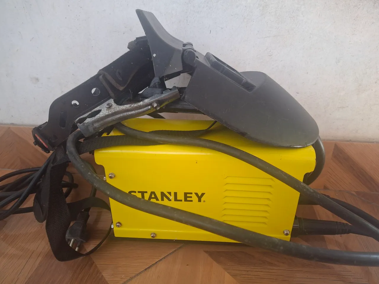 Máquina de solda Stanley