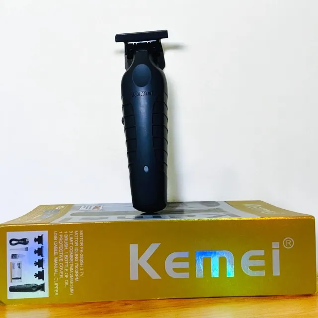 Máquina de cortar cabelo Kemei 2299